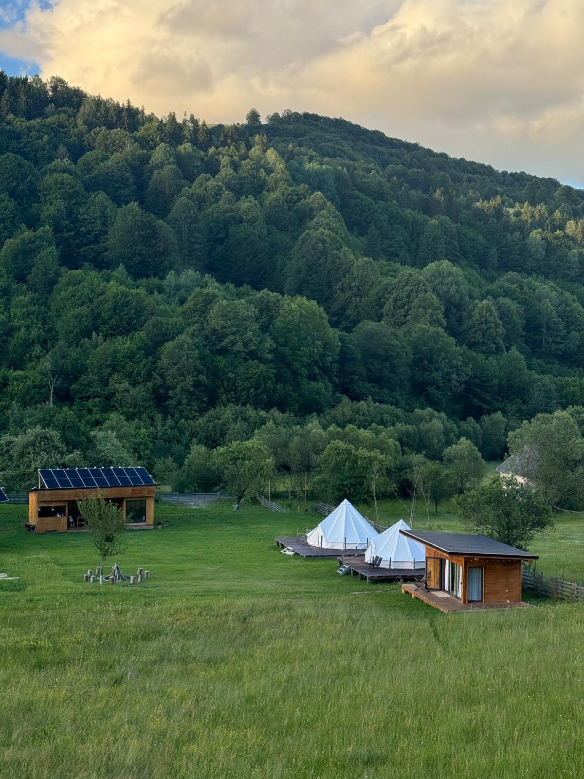 Căsuța de pe Fiad